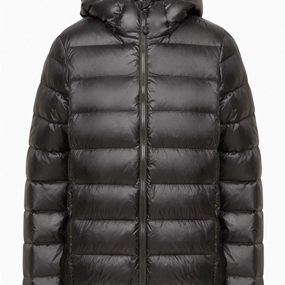 Aritzia TNA the little Puff 700 Fill Down Puffer Jacket - Picture 2 of 13